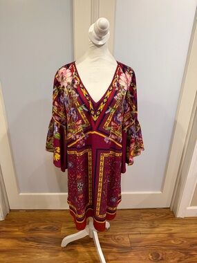 Floral V-Neck Long Sleeve Dress in Burgundy